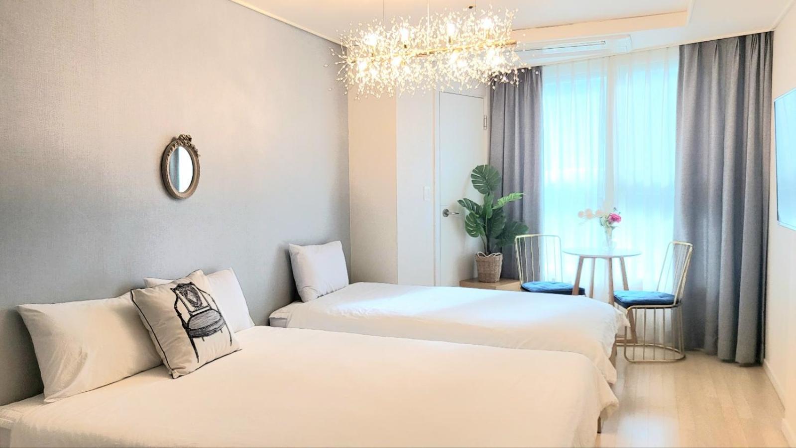 Haeundae Lavender House-Irua Hotel Busan Buitenkant foto
